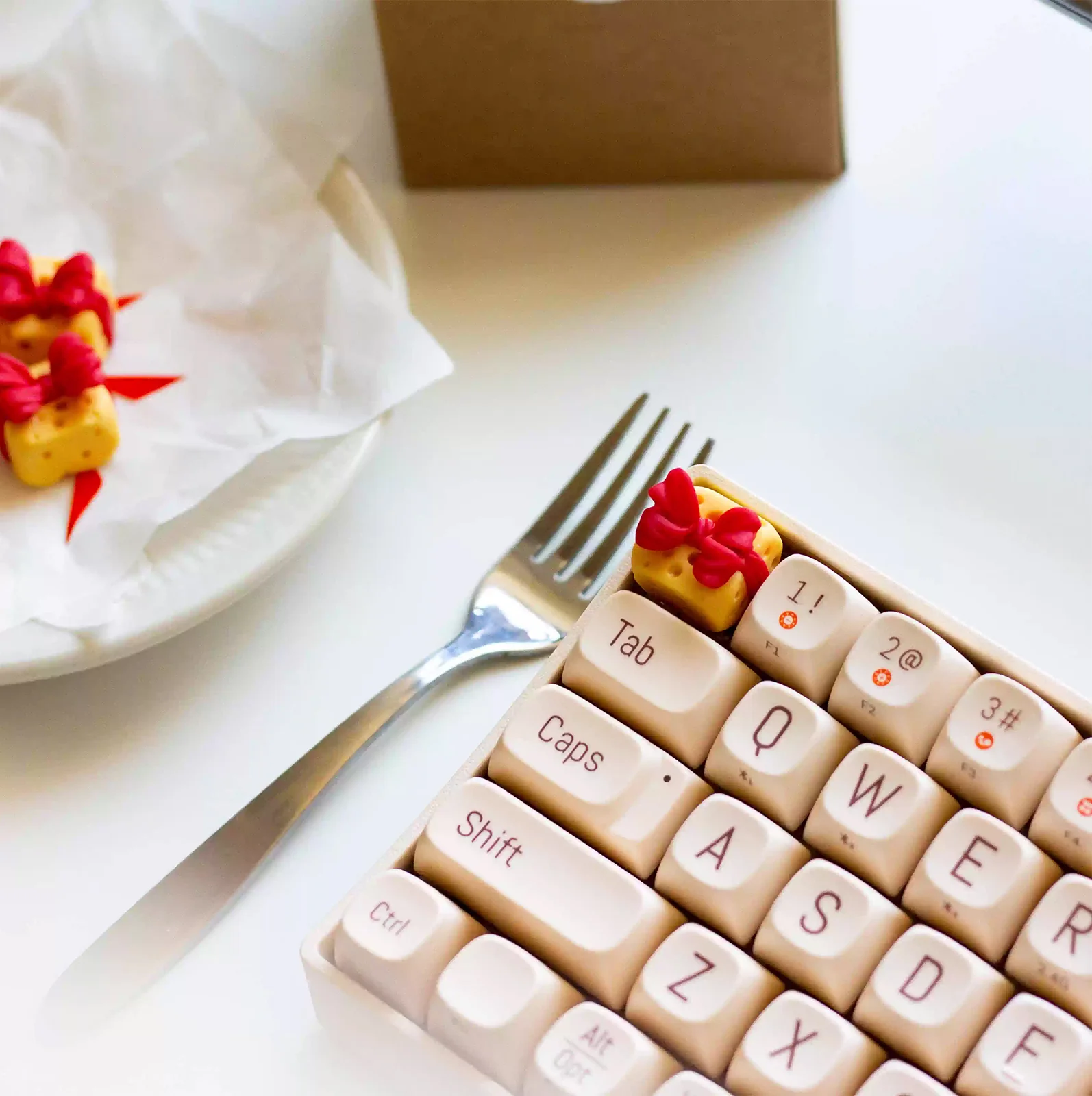 Cheese Yellow Artisan Keycap - Image 7