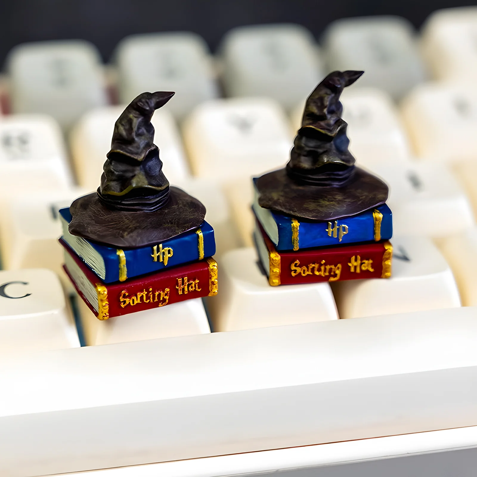 Magic Hat Handmade Artisan Keycap - Image 5