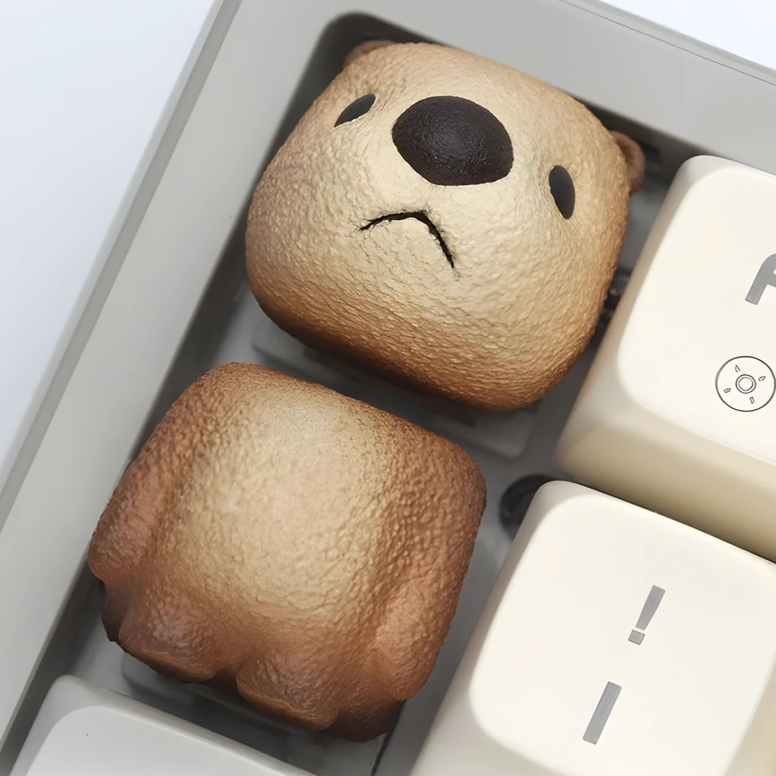 Otter Artisan Keycap (2PCS/SET) - Image 4