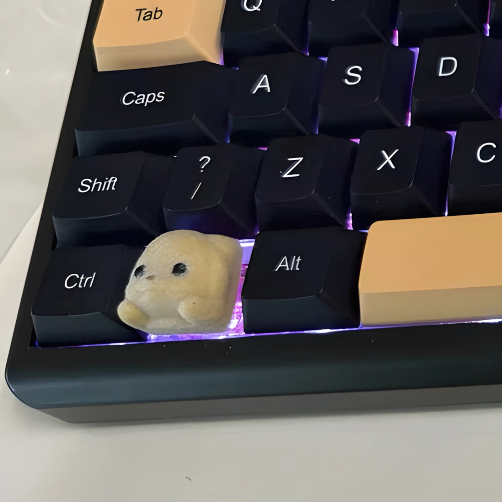 Poodle Artisan Keycap - Image 6