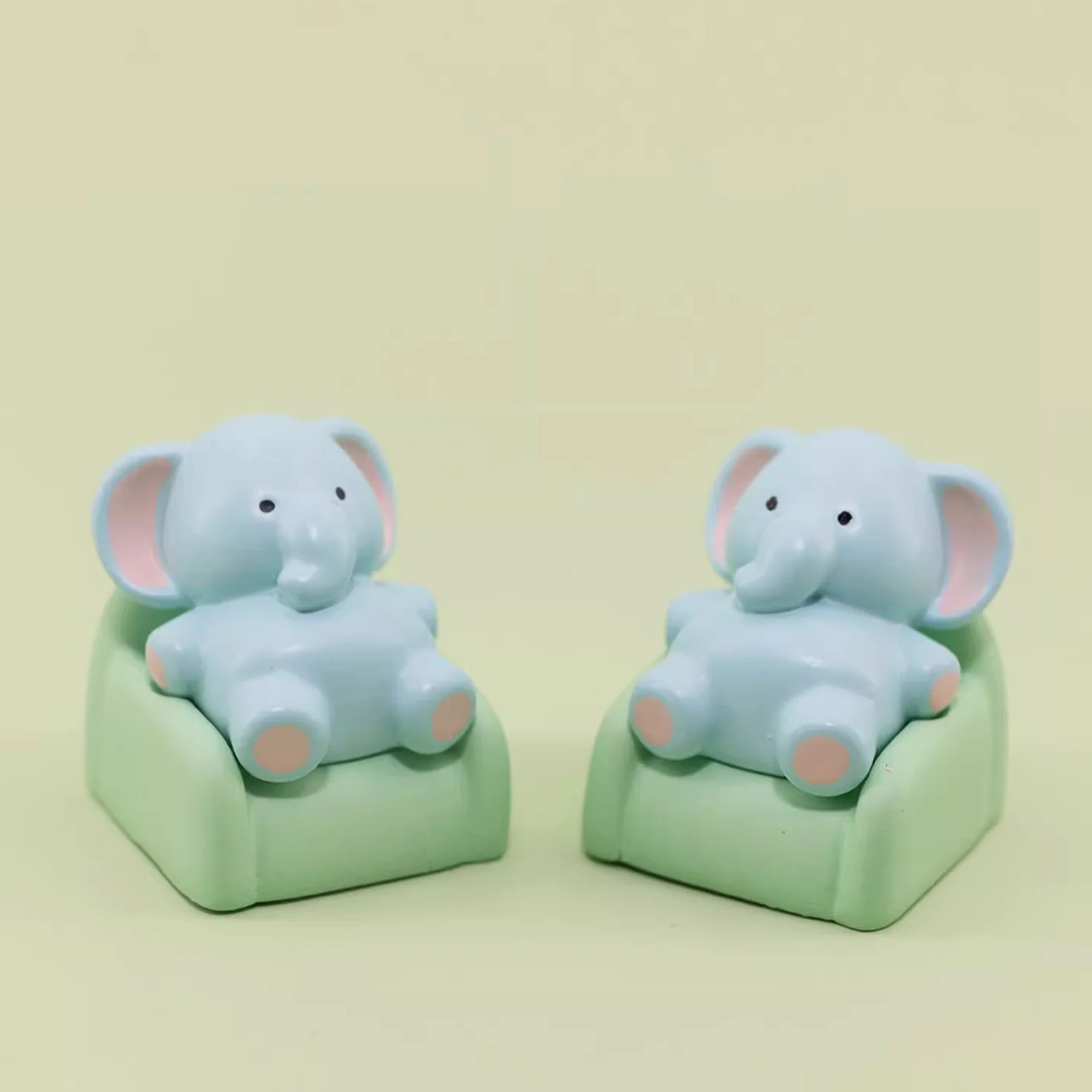 Sofa Artisan Keycap-Blue Elephant - Image 3