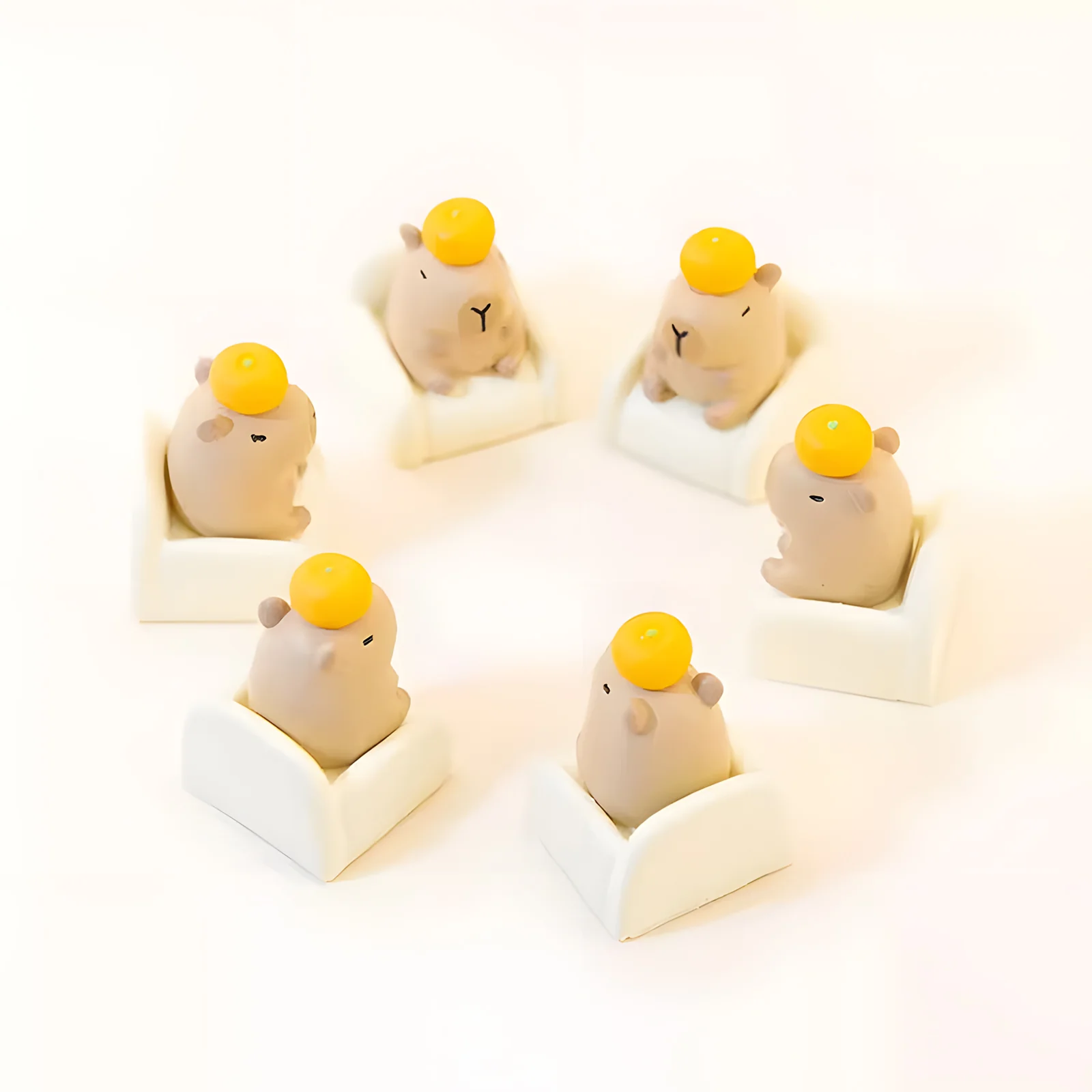Sofa Artisan Keycap-Capybara - Image 4