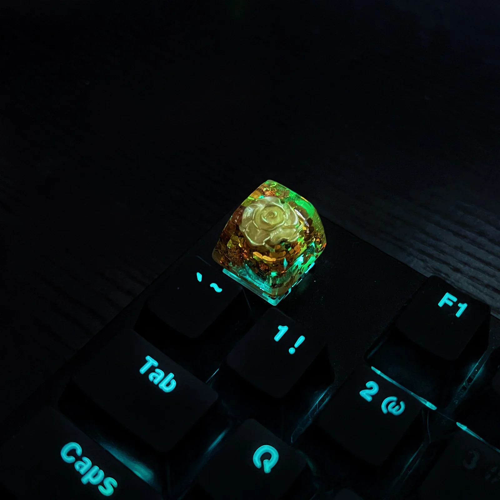 Rose Artisan Keycap - Image 2