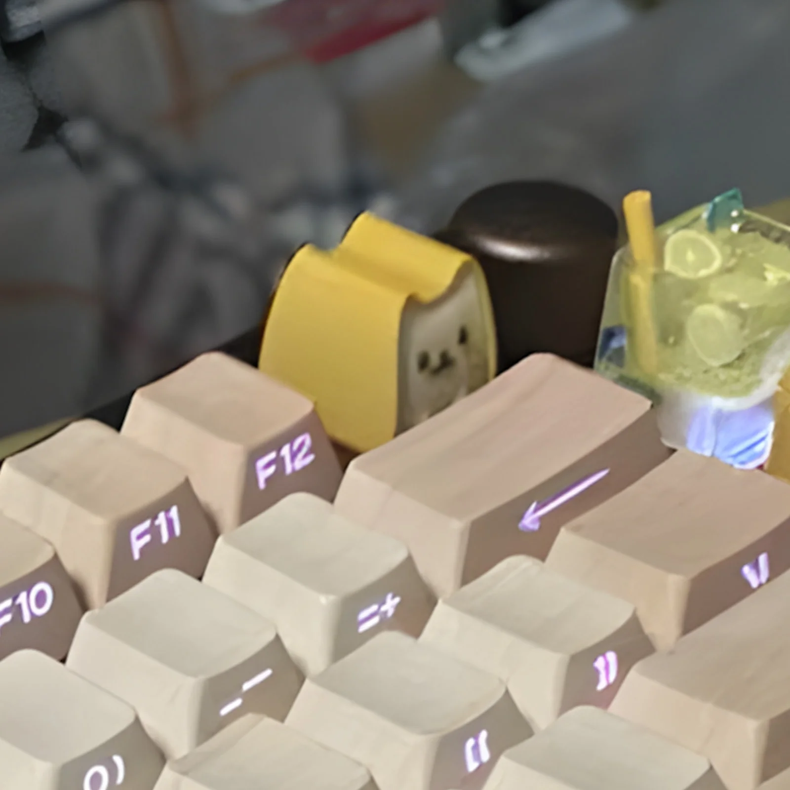 Toast Artisan Keycap - Image 4