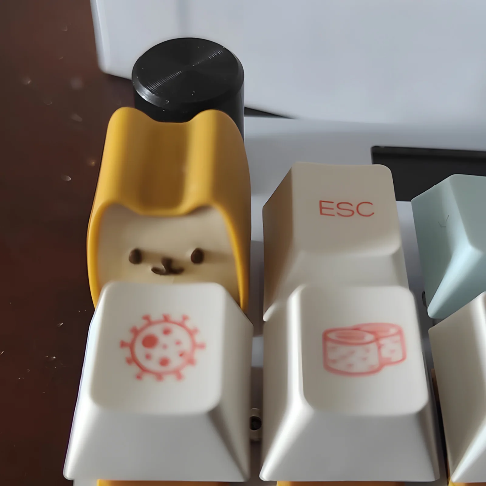 Toast Artisan Keycap - Image 6