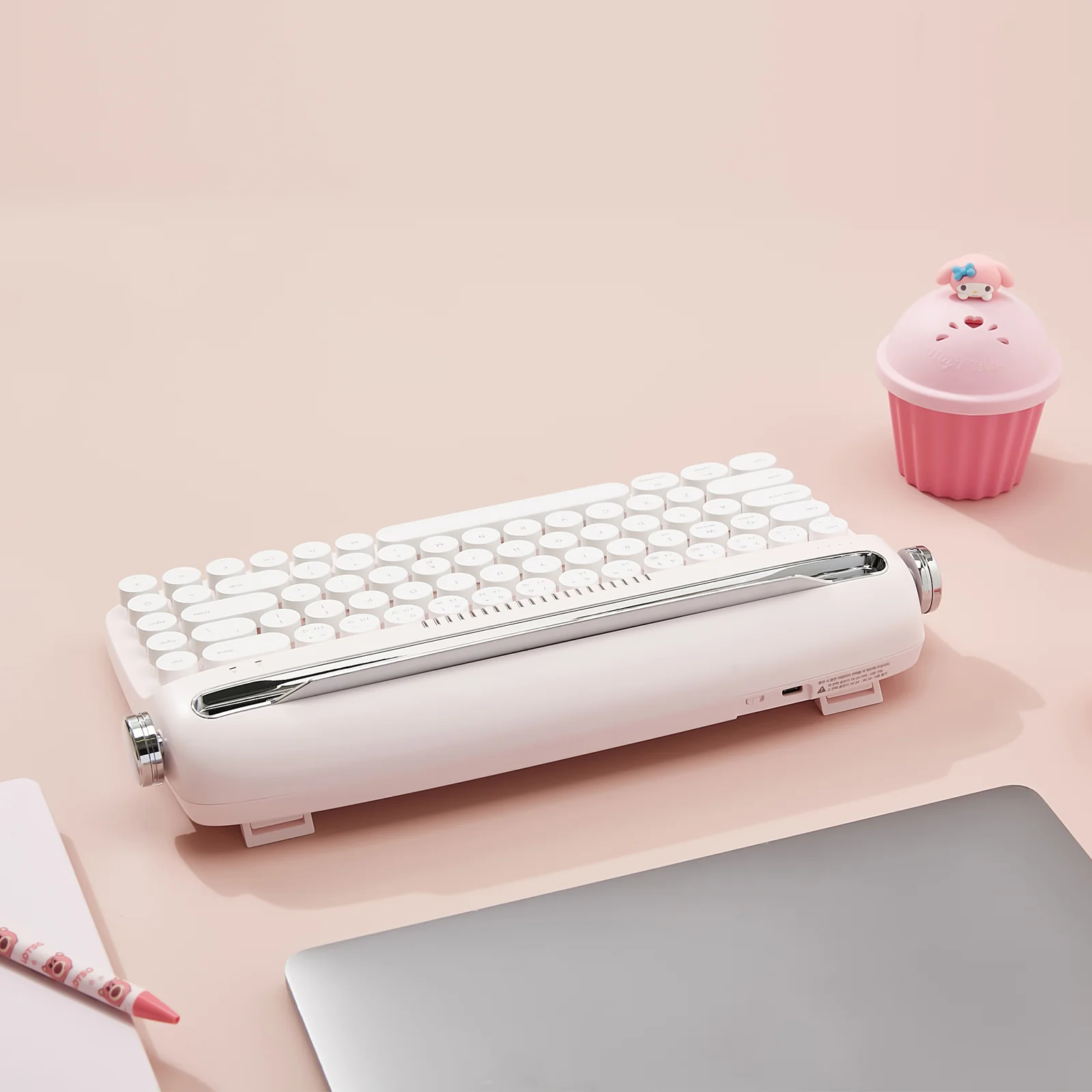 YUNZII ACTTO B307 Upgraded Rechargeable Wireless Retro Typewriter Keyboard - Image 8