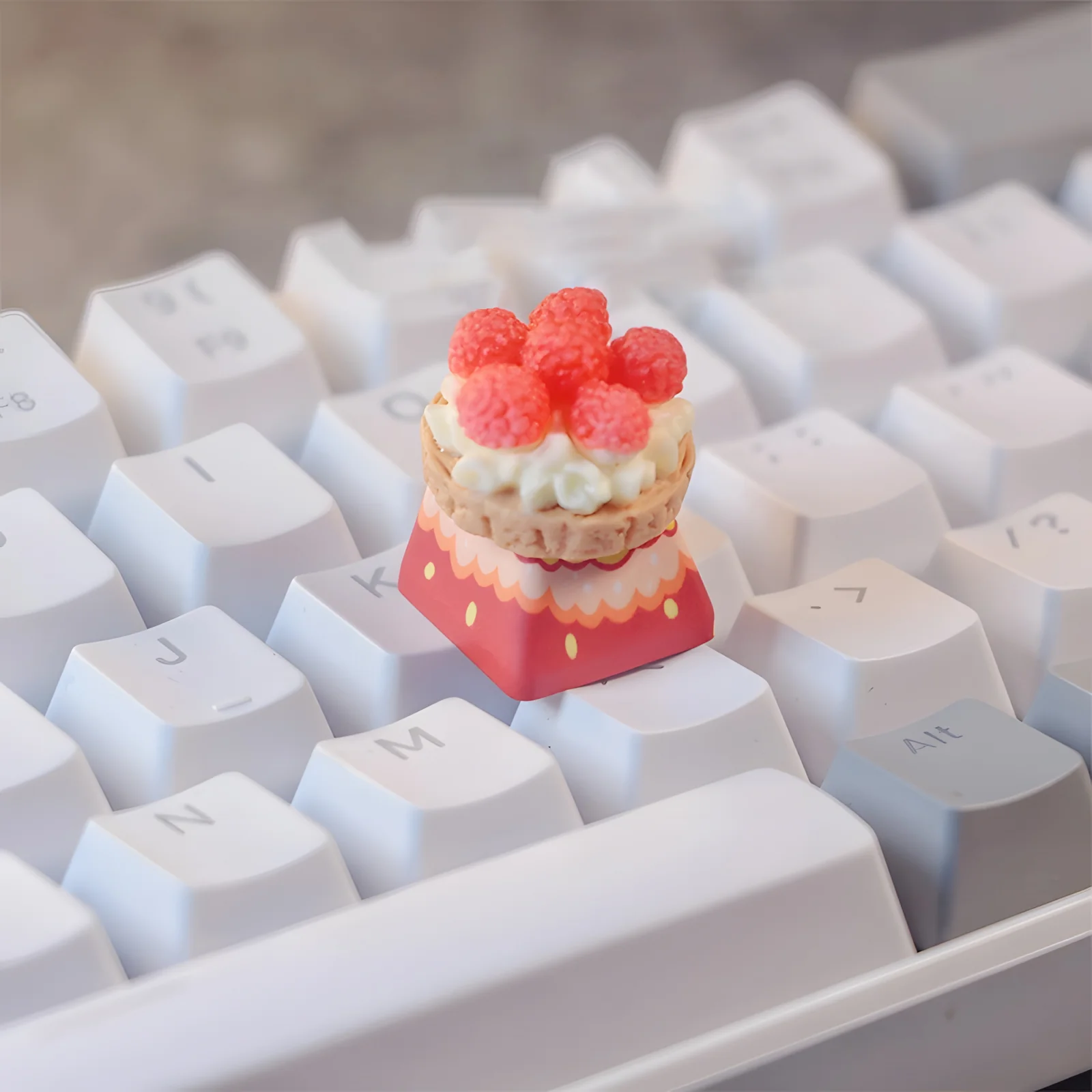 YUNZII Bayberry Cake Handmade Artisan Keycap - Image 4