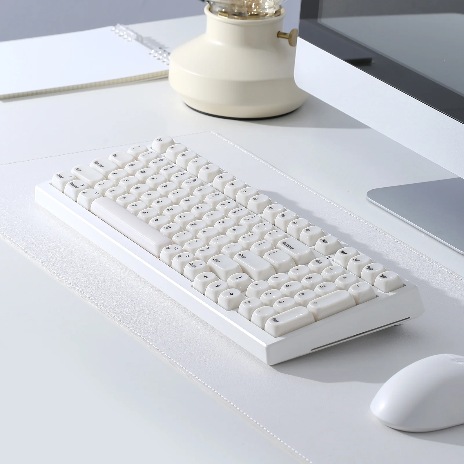 YUNZII Ceramic Jade MOA Profile Keycap Set - Image 9