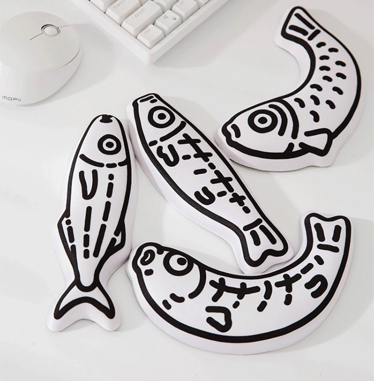 YUNZII Fish Keyboard Wrist Rest - Image 2