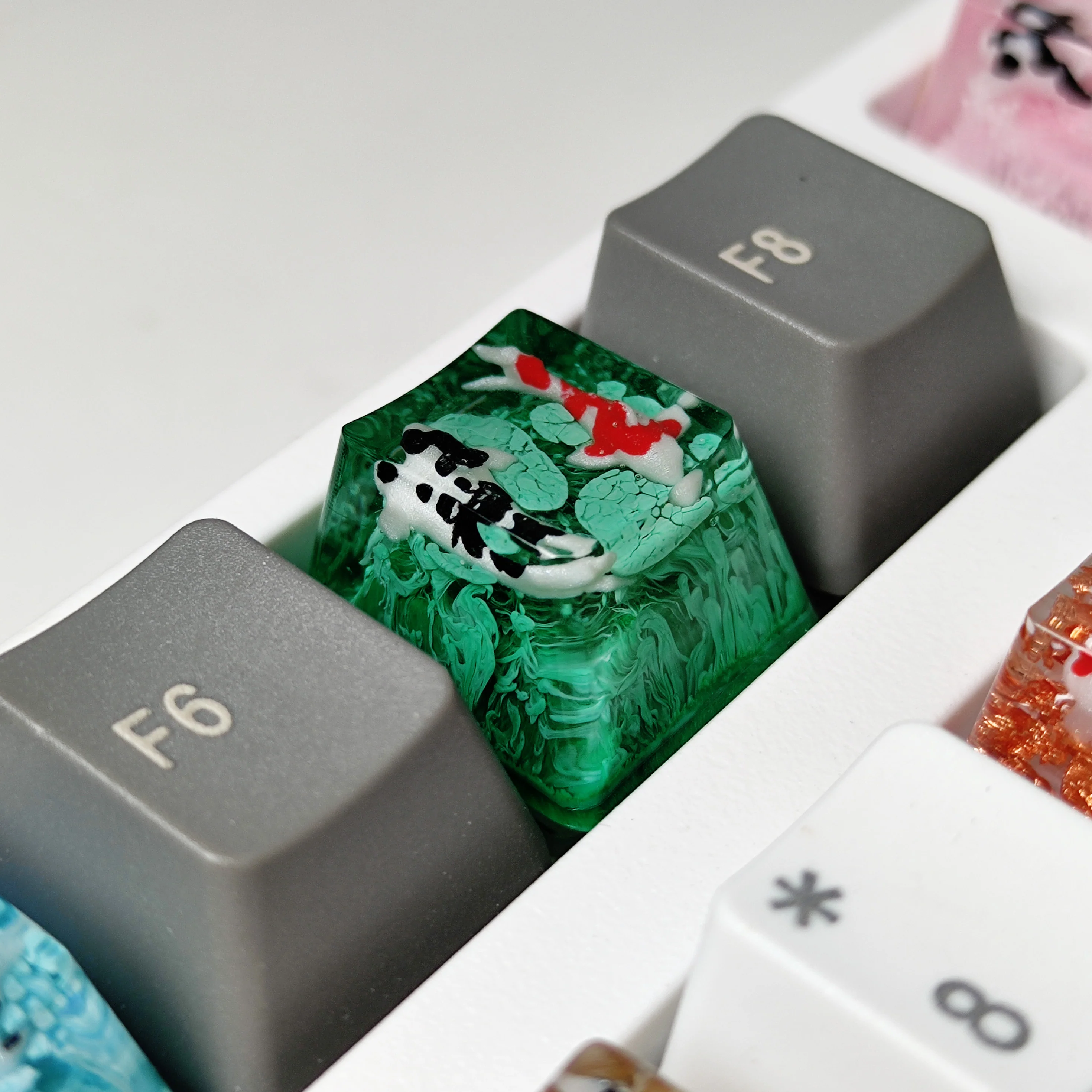 YUNZII Koi Fish Resin Artisan Keycaps - Image 10