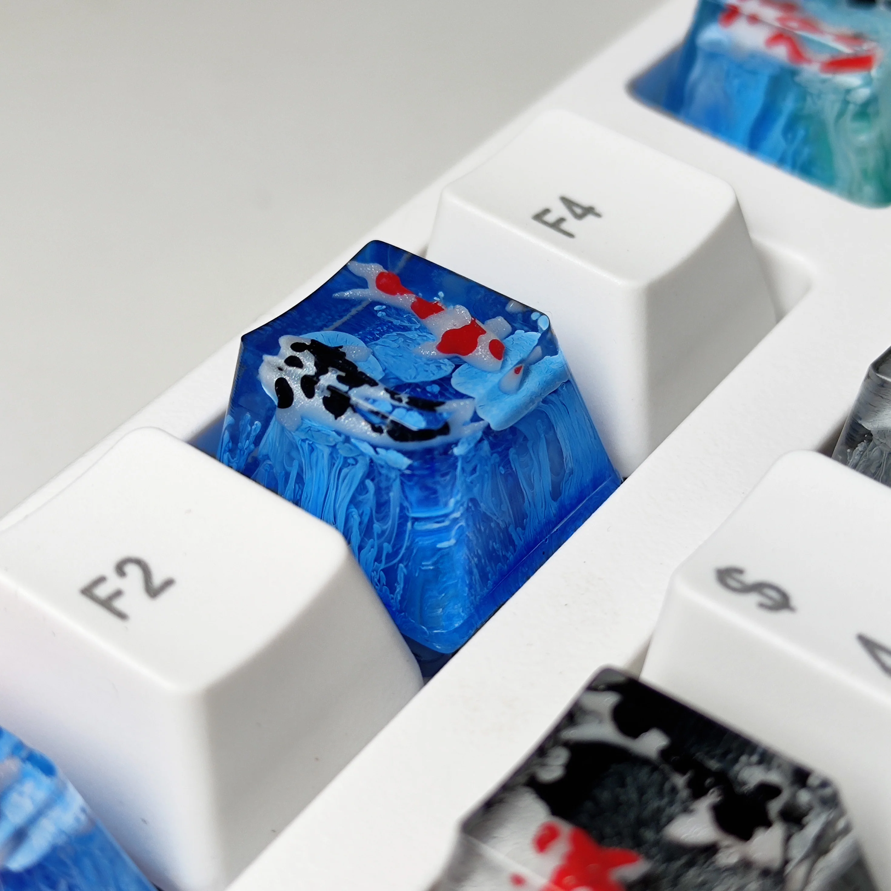 YUNZII Koi Fish Resin Artisan Keycaps - Image 6