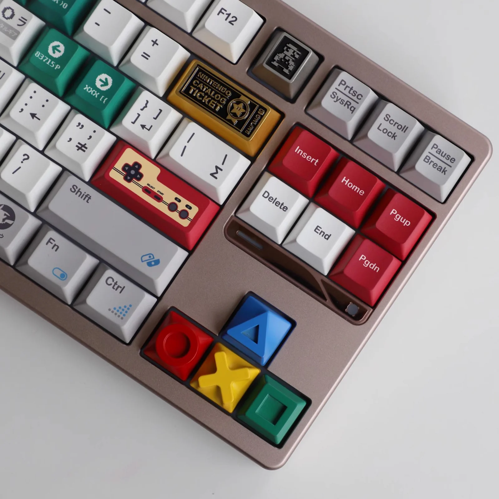 YUNZII Geometric Zinc Artisan Keycap - Image 6