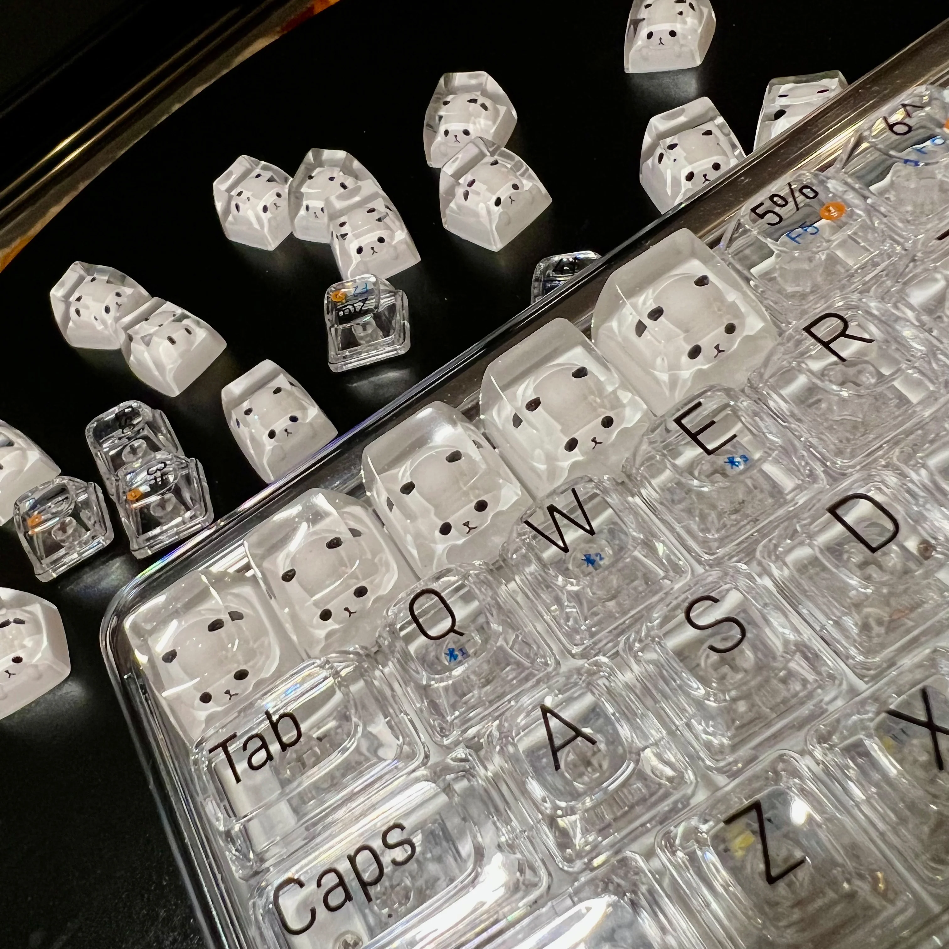 YUNZII Handmade Artisan Keycap - Panda - Image 6