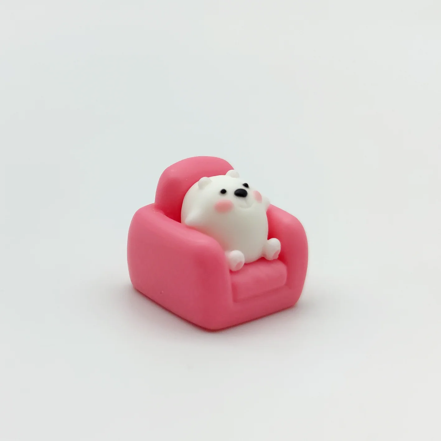 YUNZII Handmade Artisan Keycap - Sofa Bear - Image 15