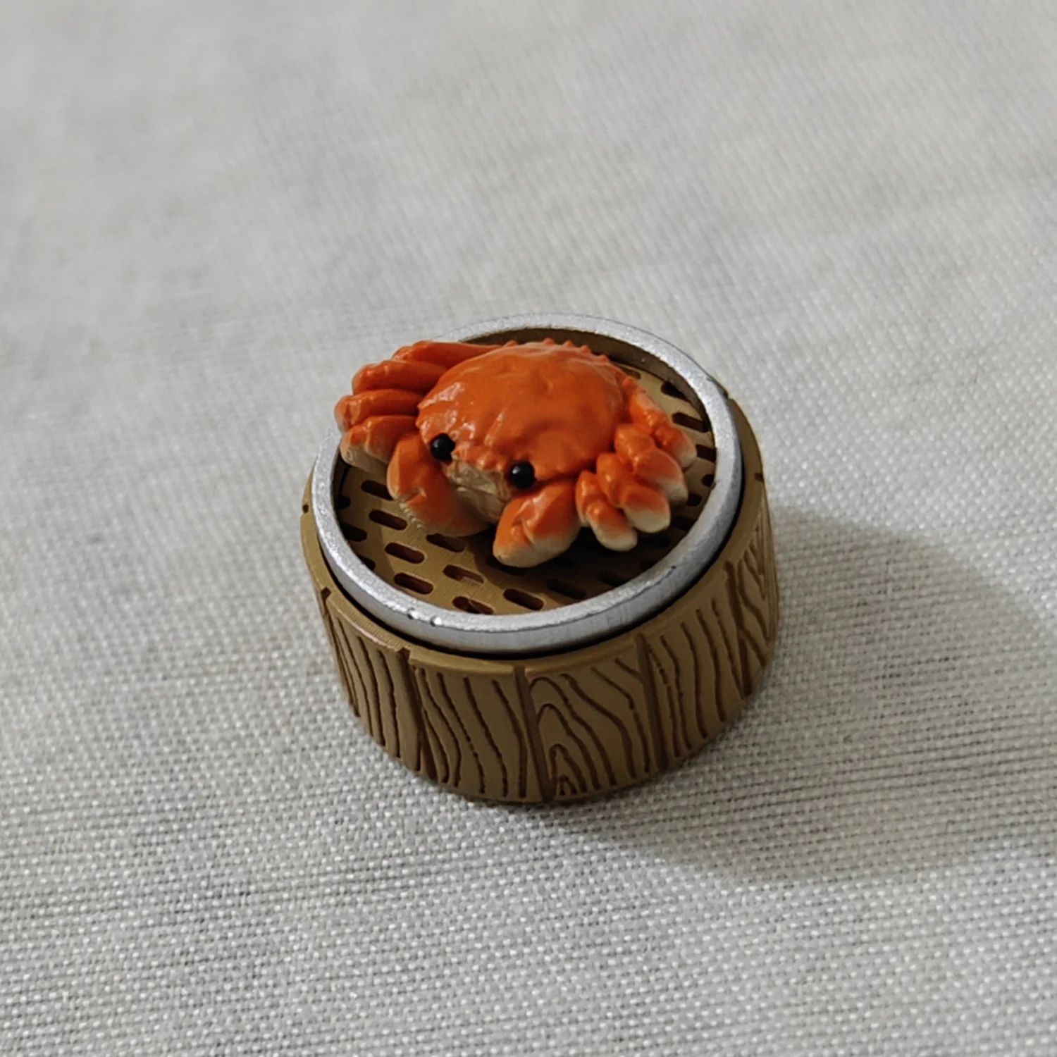 YUNZII Handmade Crab Artisan Keycap - Image 4