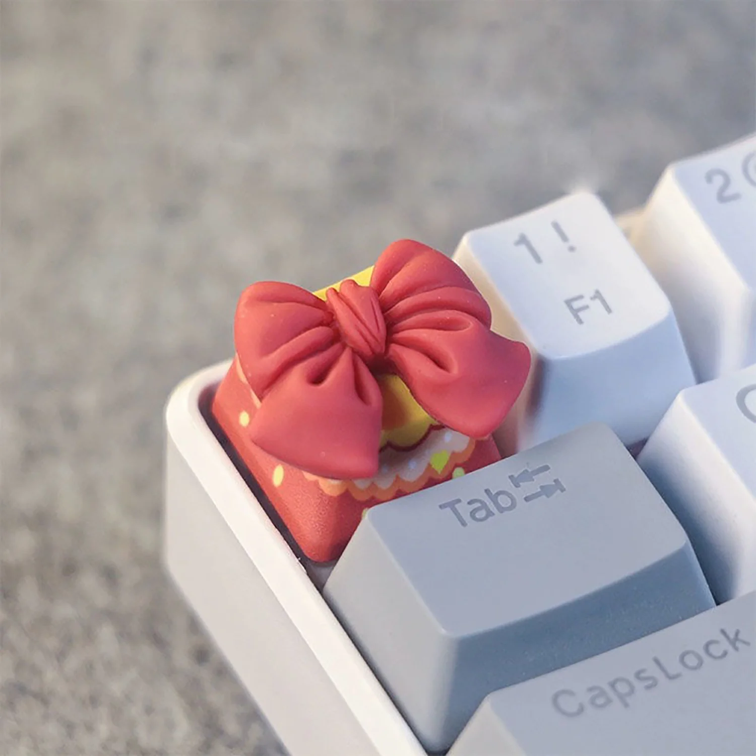 YUNZII Handmade Lovely Artisan Keycap - Image 6