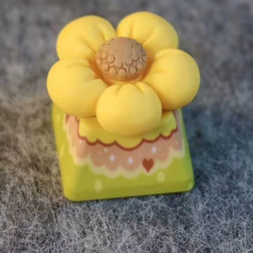 YUNZII Handmade Lovely Artisan Keycap - Image 7