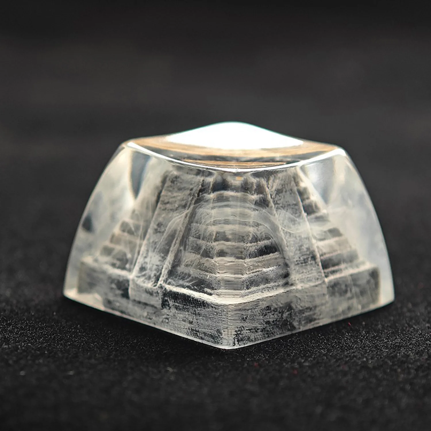 YUNZII Handmade Nature Artisan Keycap - Image 12