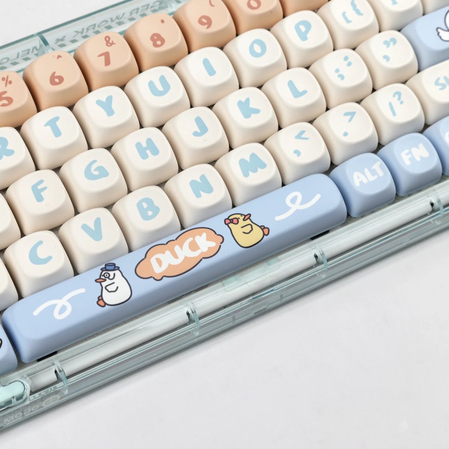 YUNZII Holiday Duck Keycap Set - Image 4