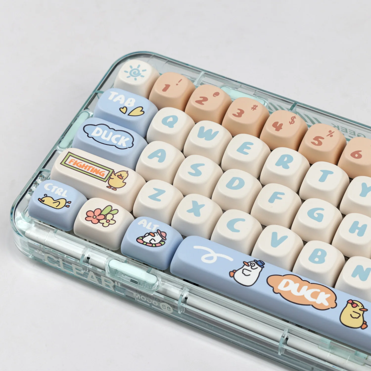 YUNZII Holiday Duck Keycap Set - Image 6