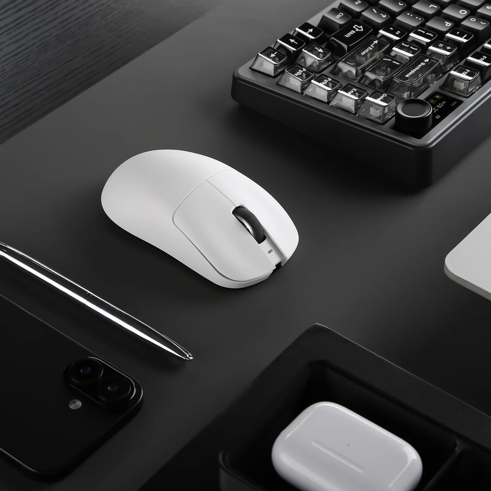 YUNZII M1 Lightweight Tri-Mode Wireless Custom Mouse - Image 10