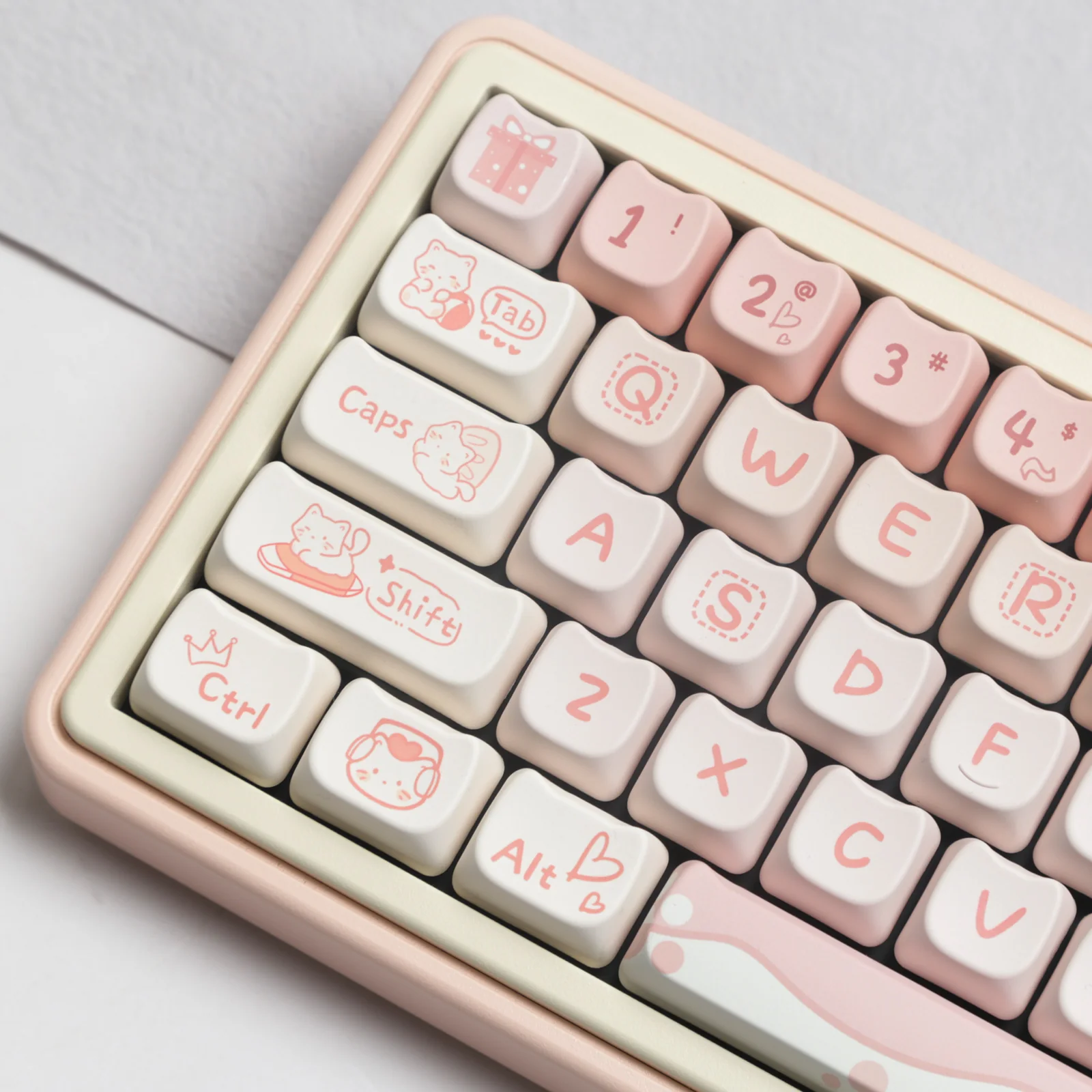 YUNZII Party Kitten MAO Profile Keycap Set - Image 4