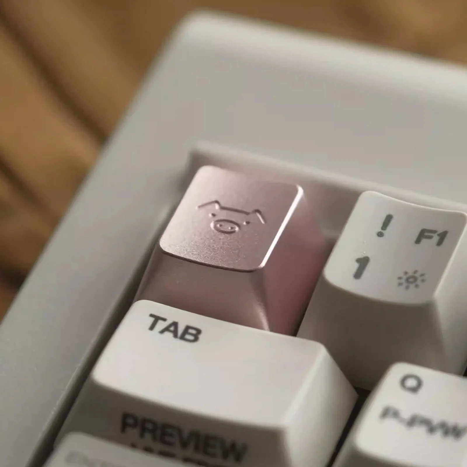 YUNZII Piggy Aluminum Artisan Keycap - Image 6