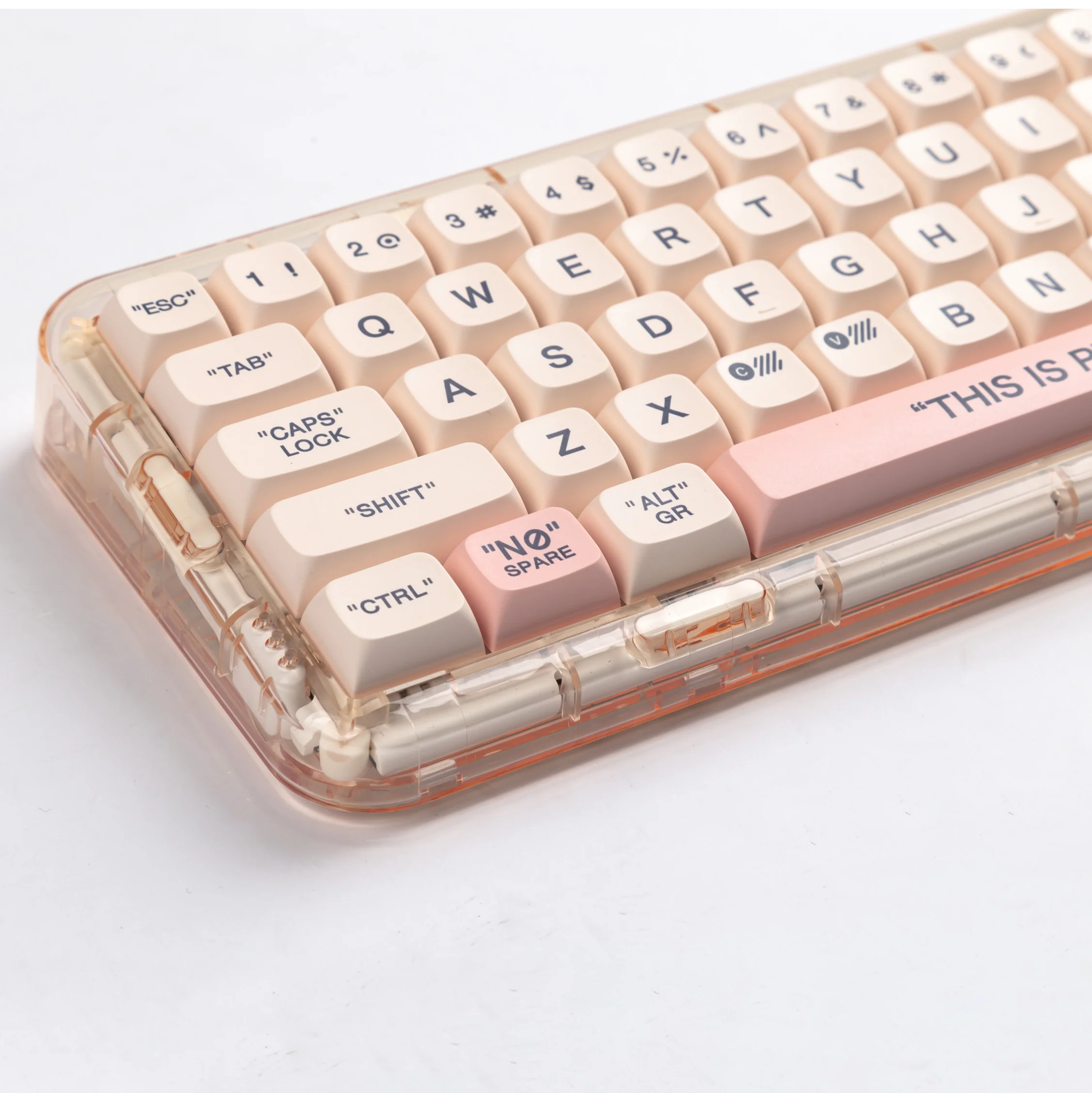 YUNZII Plastic Pink Keycap Set - Image 10
