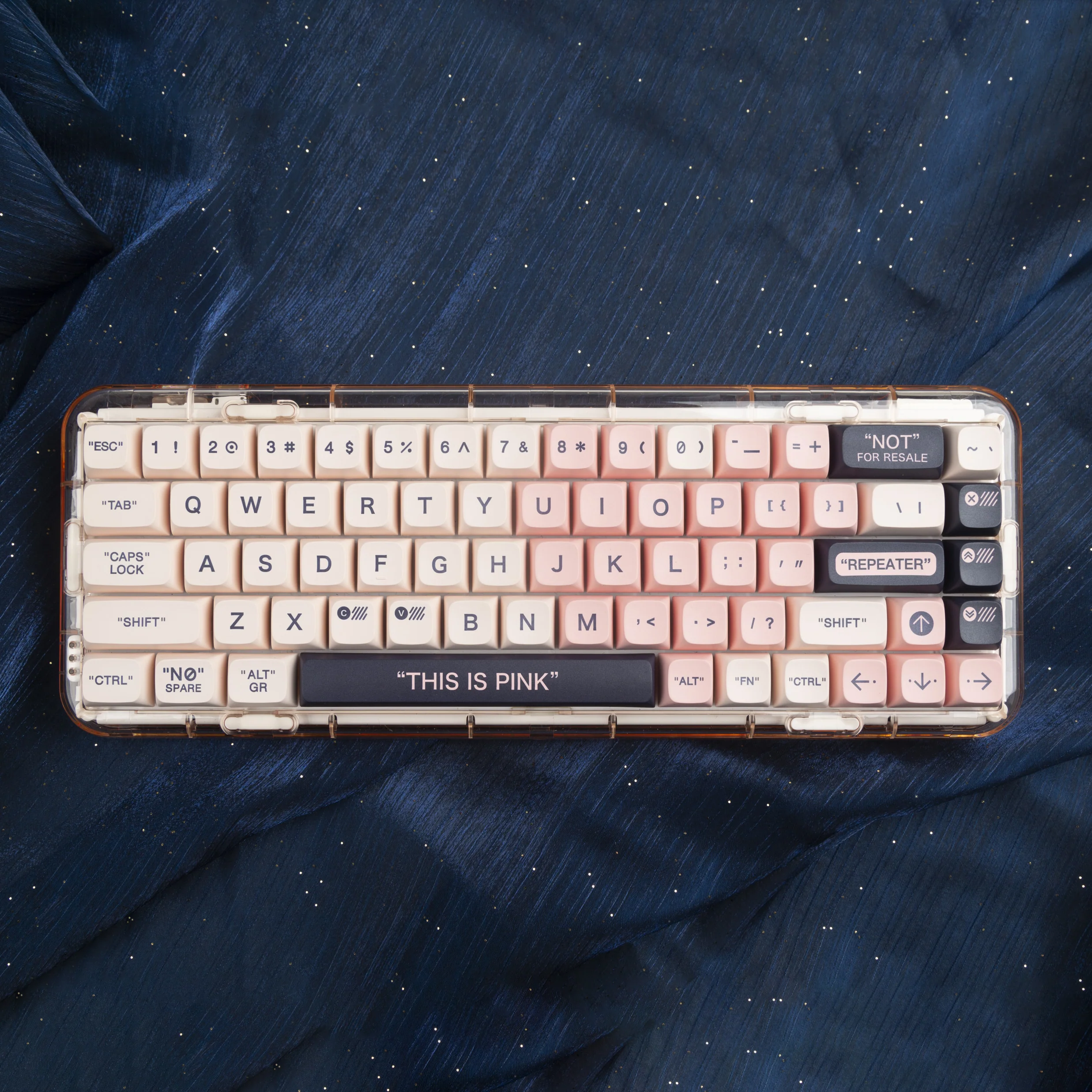YUNZII Plastic Pink Keycap Set - Image 8