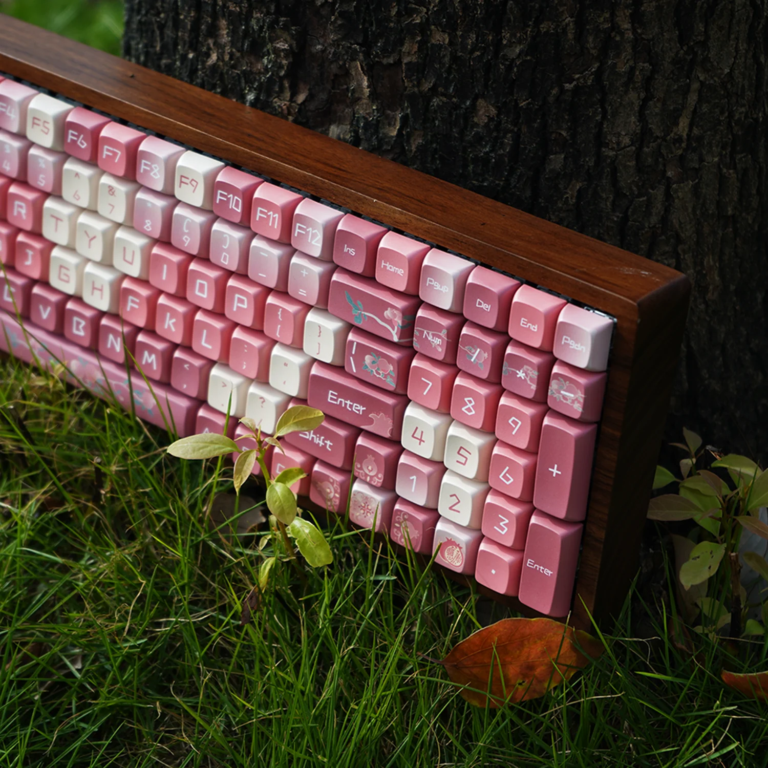 YUNZII Pomegranate Keycap Set - Image 3