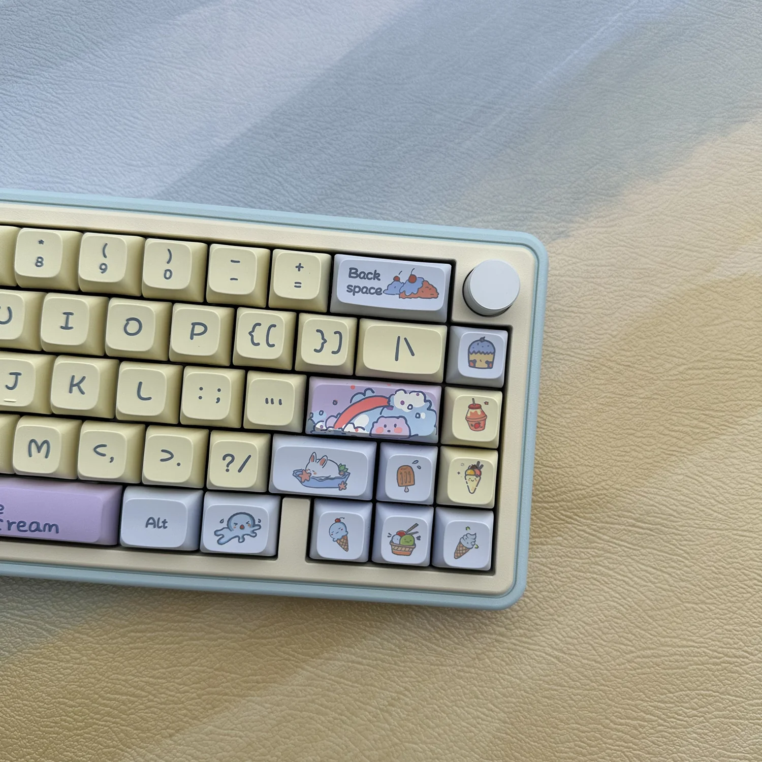 YUNZII Softy Ice Keycap Set - Image 10
