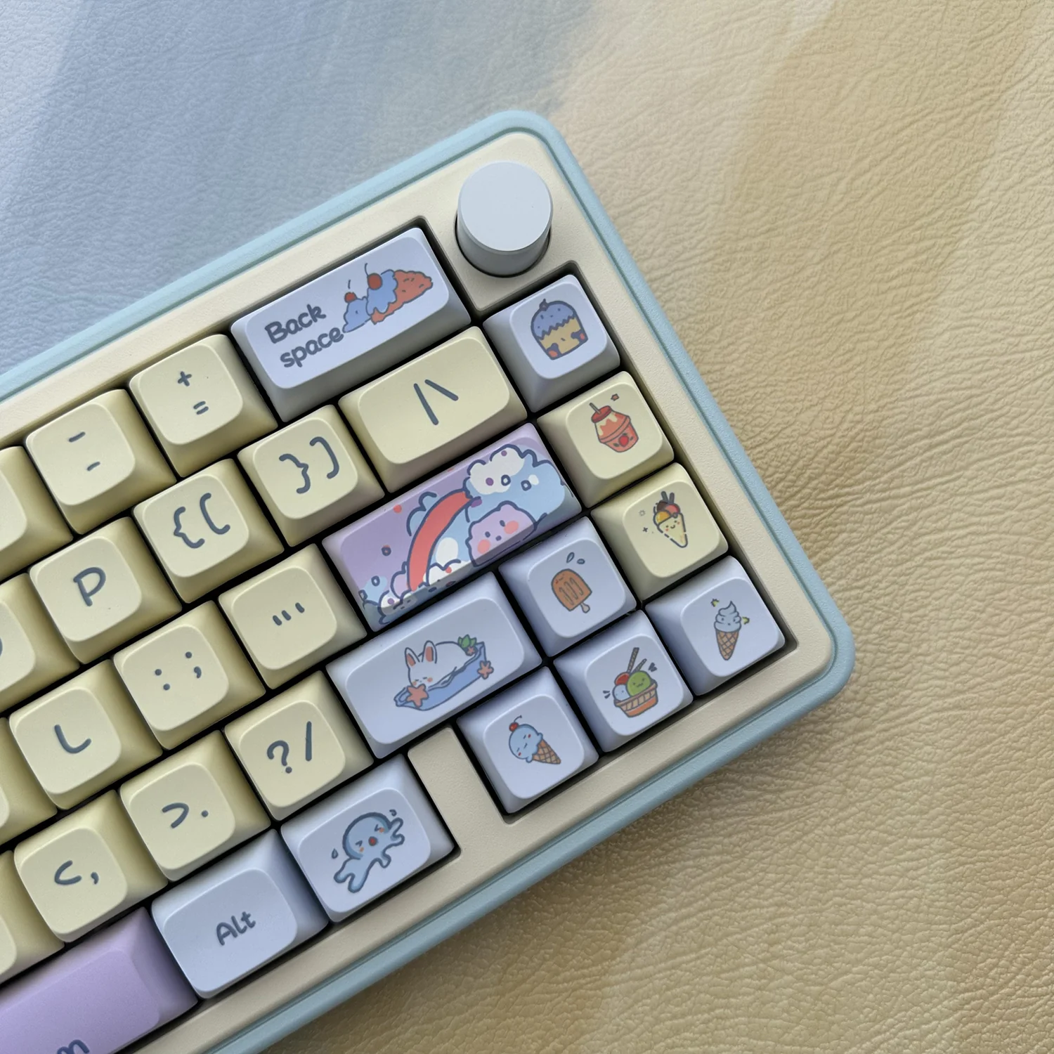 YUNZII Softy Ice Keycap Set - Image 4