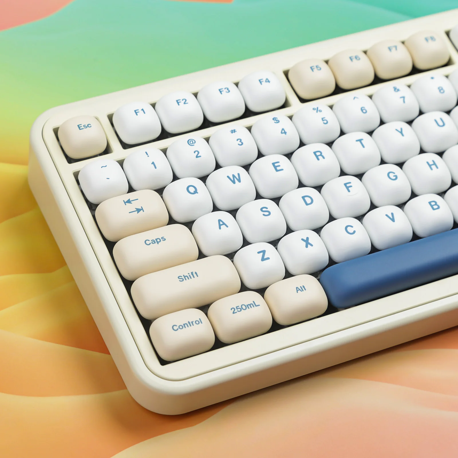 YUNZII Soymilk MOG Profile Keycap Set - Image 9