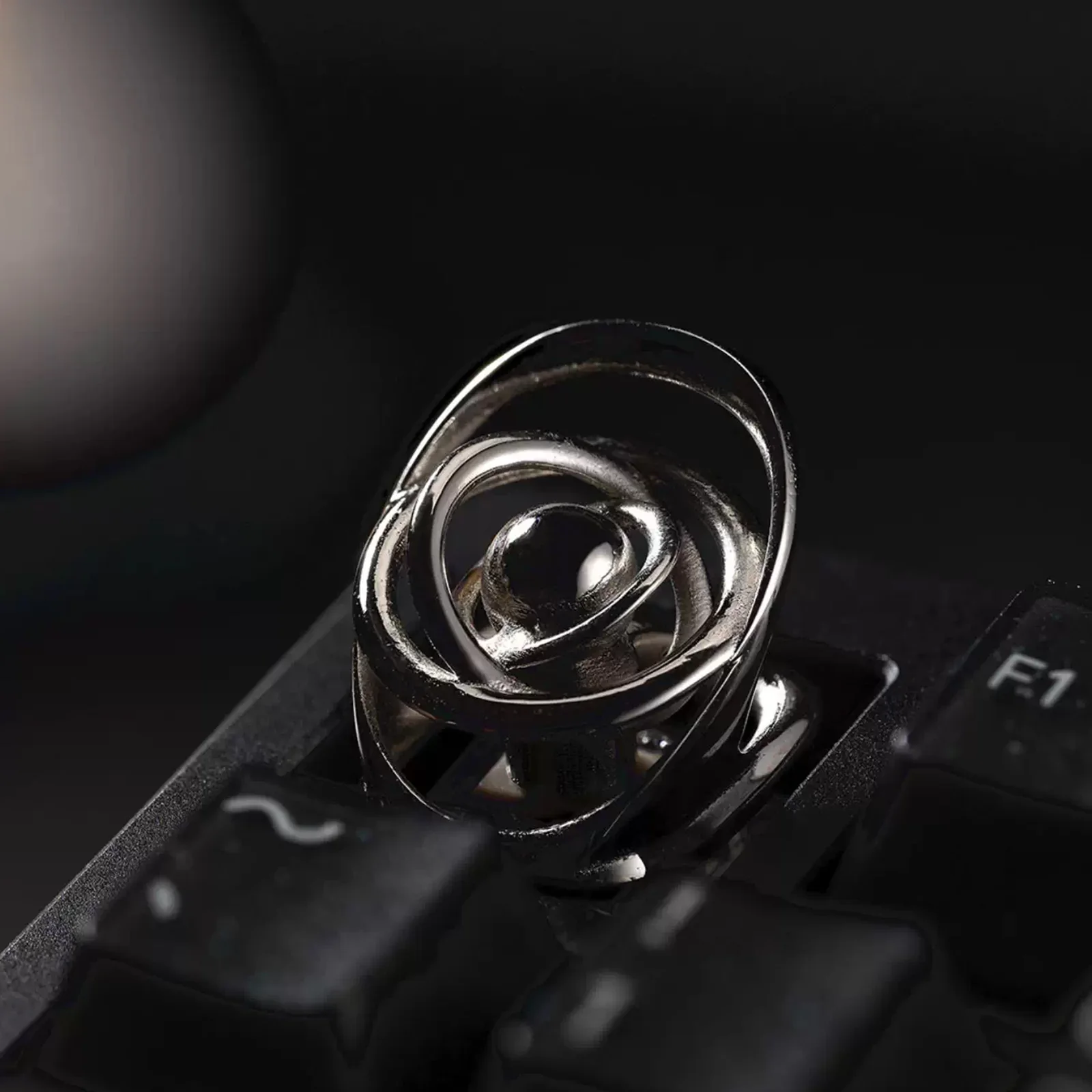 YUNZII Star Trails Copper Artisan Keycap - Image 8