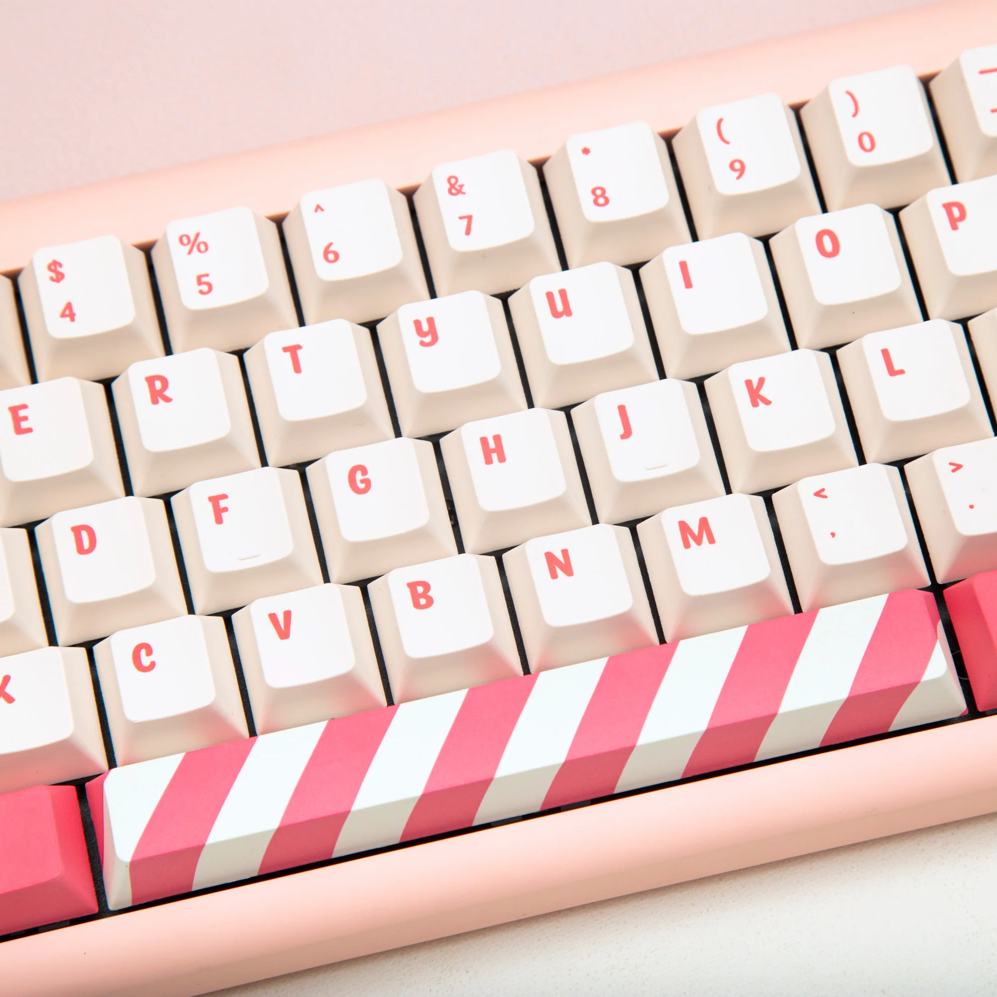 YUNZII Strawberry-Lemon Keycap Set - Image 9