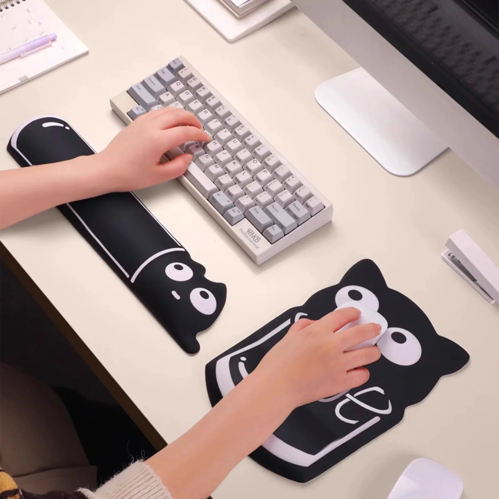 YUNZII Teacup Cat Mouse Pad Palm Rest - Image 5