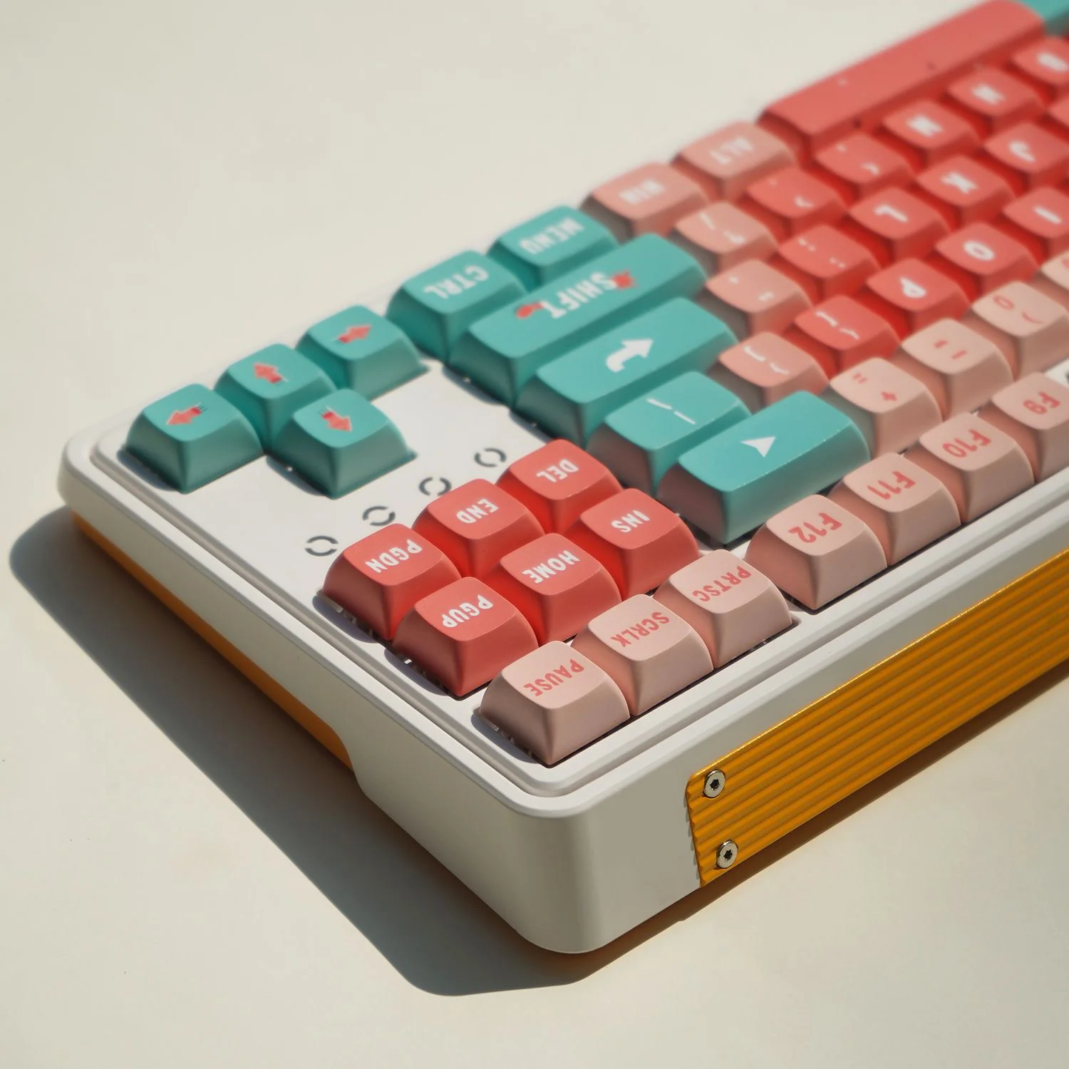 YUNZII Watermelon Keycap Set - Image 6
