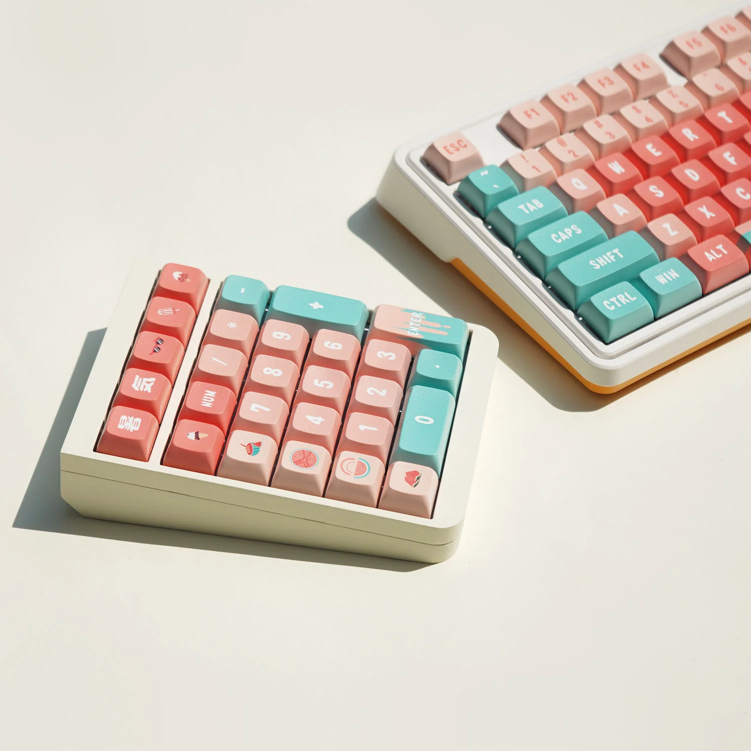 YUNZII Watermelon Keycap Set - Image 9