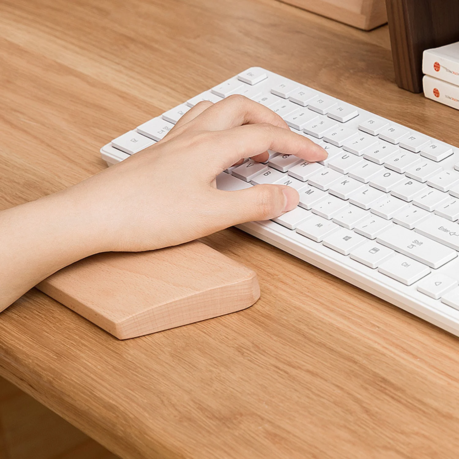 YUNZII Wooden Keyboard Wrist Rest - Image 3