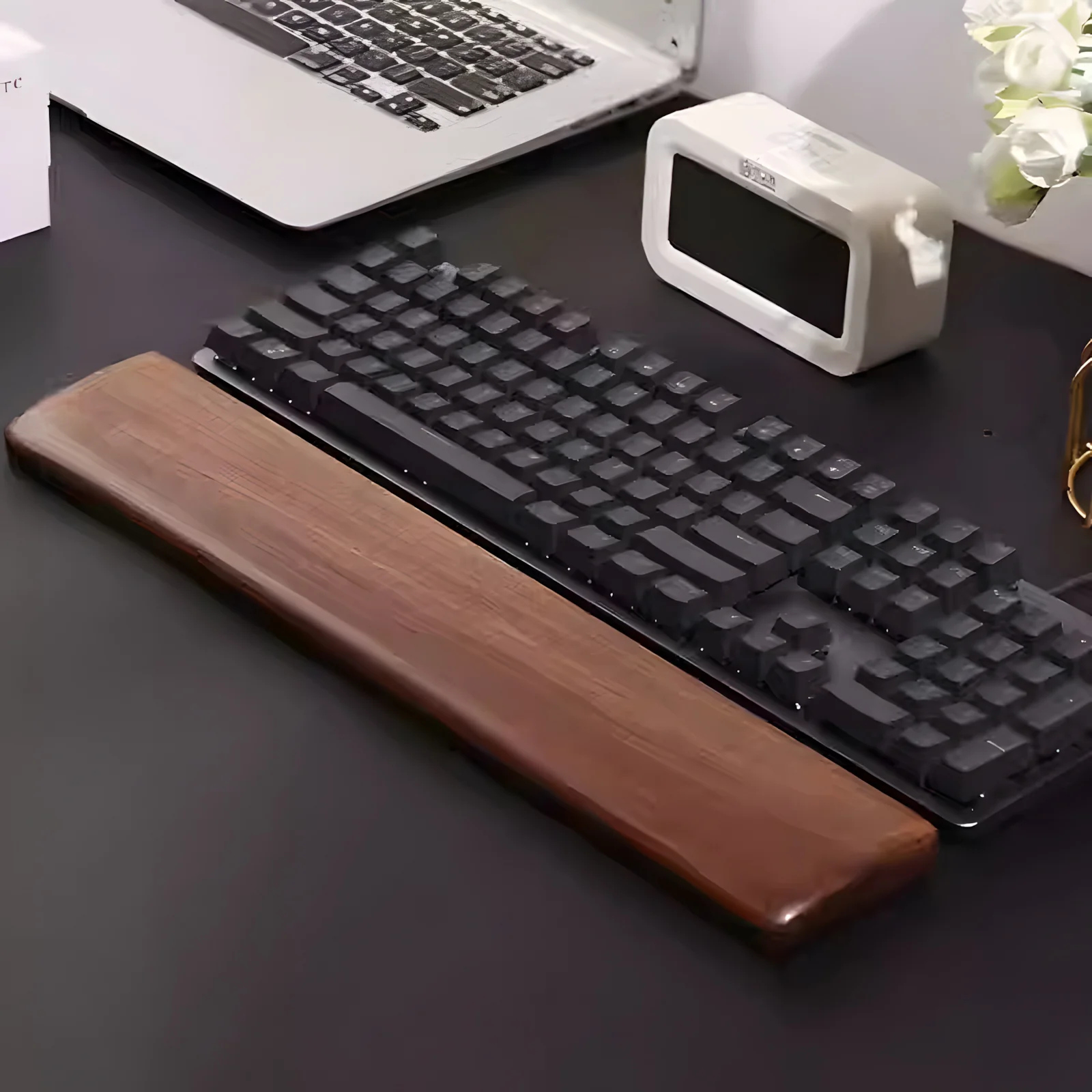 YUNZII Wooden Palm Rest - Image 8